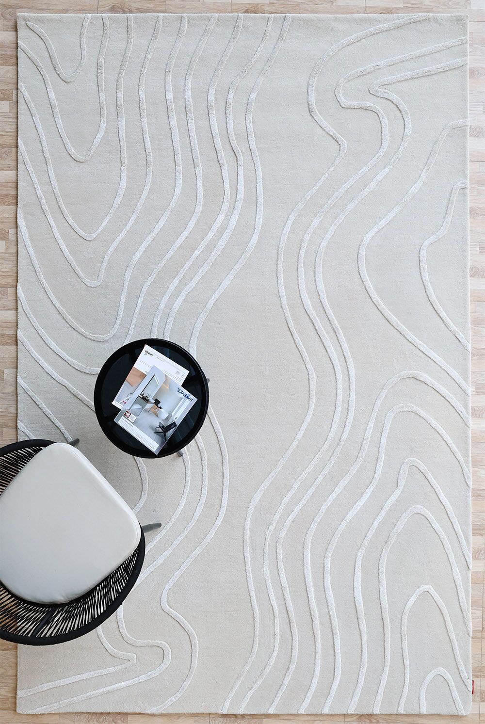 Custom modern minimalist rug handcrafted by Ramsha Carpets, featuring clean design and high-quality materials for contemporary interiors.