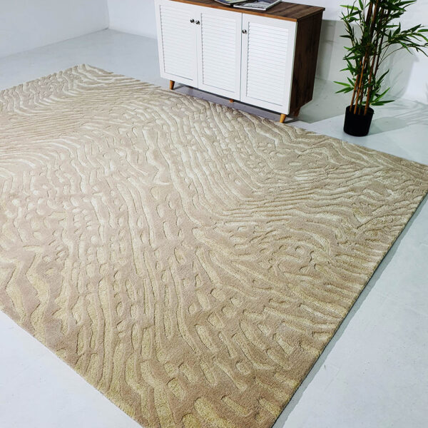 Designer rugs UAE,Eco-friendly rugs Dubai,Boho modern interior décor,Luxury rug delivery in UAE,Custom-shaped wool carpet,Artisanal rugs UAE, Statement rugs for villas,Boho handmade rugs