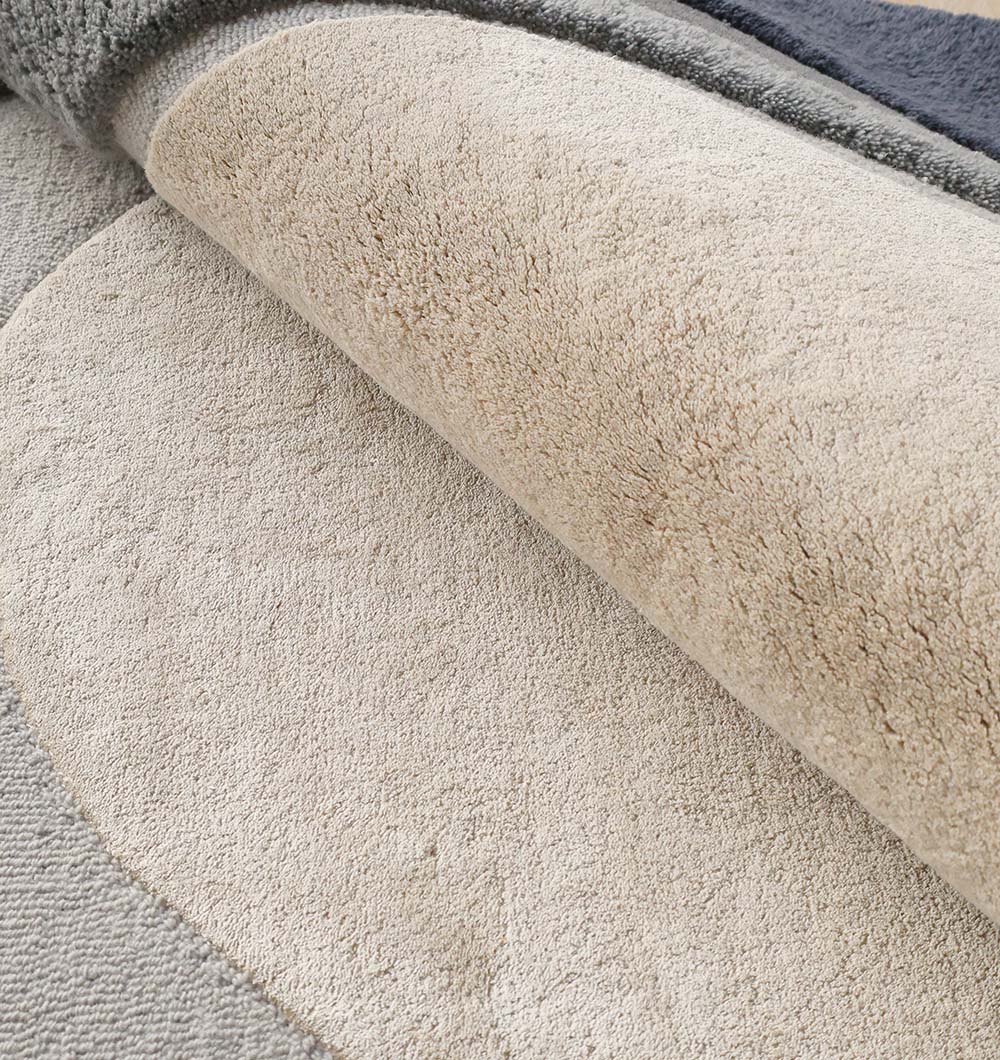 Luxurious custom handmade rug with intricate geometric patterns by Ramsha Carpets